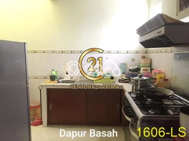 Rumah Luas Asri 4 KT Siap Pakai di Bekasi Kota Bekasi Rumah Luas Asri 4 KT Siap Pakai di Bekasi Kota Bekasi