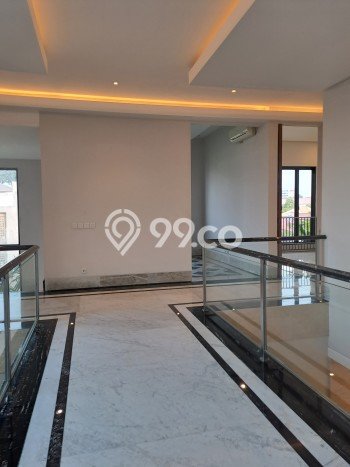 Hunian Eksklusif Siap Huni LT 325m2 di Kebayoran Baru, Jakarta Selatan Hunian Eksklusif Siap Huni LT 325m2 di Kebayoran Baru, Jakarta Selatan