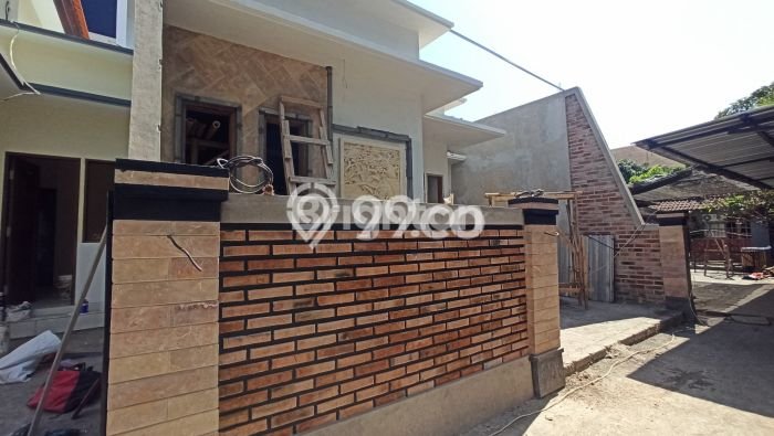 Disewakan Rumah Murah di Renon Denpasar dengan 2 Kamar Tidur Disewakan Rumah Murah di Renon Denpasar dengan 2 Kamar Tidur