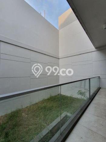 Rumah Luxury Modern Siap Huni di Pantai Indah Kapuk Jakarta Utara Rumah Luxury Modern Siap Huni di Pantai Indah Kapuk Jakarta Utara
