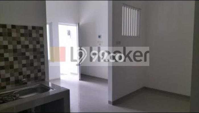 For Sale Rumah 3 Kamar Lokasi Ideal Bagus dan Strategis di Kelapa Gading For Sale Rumah 3 Kamar Lokasi Ideal Bagus dan Strategis di Kelapa Gading