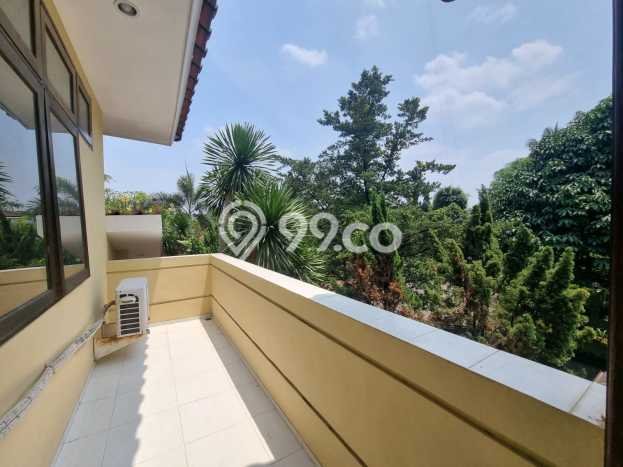 Rumah Mewah Dijual LT 250m2 di Pondok Aren, Tangerang Selatan Rumah Mewah Dijual LT 250m2 di Pondok Aren, Tangerang Selatan