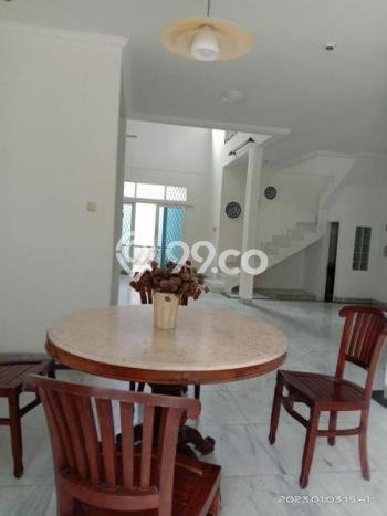 Dijual Rumah Premium dengan Fasilitas Sekitar Komplit di Cinere, Depok Dijual Rumah Premium dengan Fasilitas Sekitar Komplit di Cinere, Depok