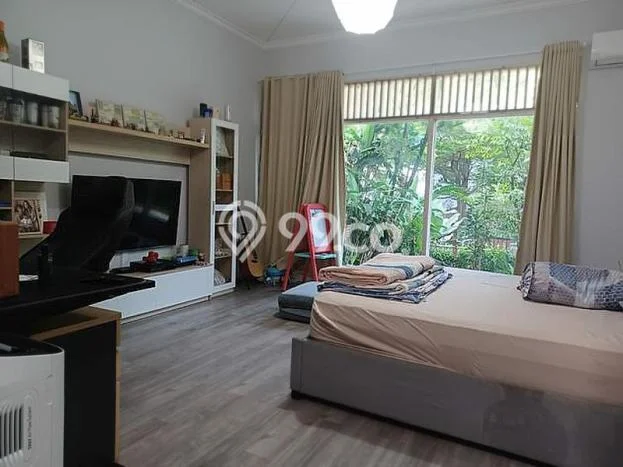 Hunian Eksklusif Siap Huni LT 420m2 di Cinere, Depok Hunian Eksklusif Siap Huni LT 420m2 di Cinere, Depok