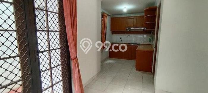 Rumah Bagus di Karawaci, Tangerang, LT 150m² LB 73m² DIJUAL CEPAT! Rumah Bagus di Karawaci, Tangerang, LT 150m² LB 73m² DIJUAL CEPAT!