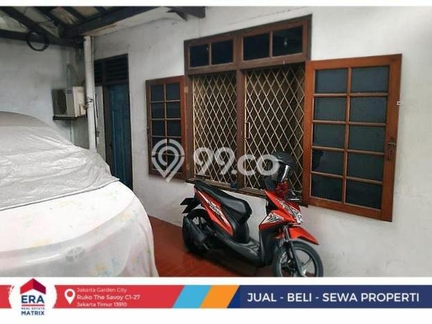 Ready to Use! Luxury House LT 300m2 Desain Elegan di Rawamangun Ready to Use! Luxury House LT 300m2 Desain Elegan di Rawamangun