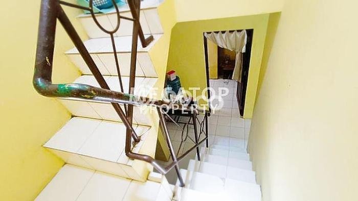 Hunian Mewah LB 160m2 Siap Huni Desain Elegan di Lebak Bulus, Jakarta Selatan Hunian Mewah LB 160m2 Siap Huni Desain Elegan di Lebak Bulus, Jakarta Selatan