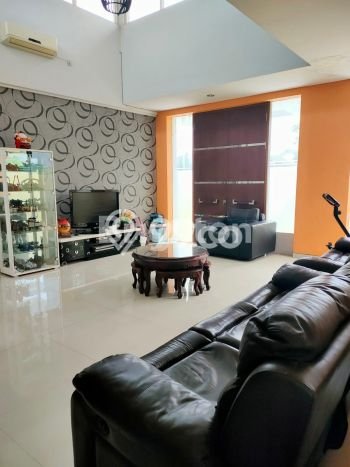 Jual Segera Rumah 3 KT 3 KM di Citraland, Surabaya Jual Segera Rumah 3 KT 3 KM di Citraland, Surabaya