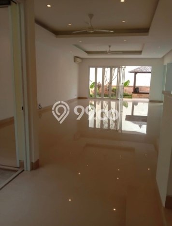 For Sale! Luxury House LT 351m2 Desain Modern di Pejaten For Sale! Luxury House LT 351m2 Desain Modern di Pejaten