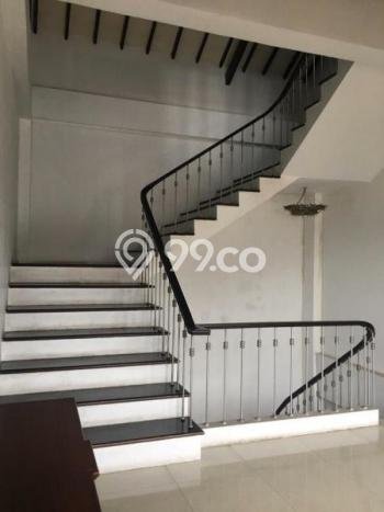 Jual Rumah Mewah Megah Dengan View Cantik di Pantai Indah Kapuk, Jakarta Utara Jual Rumah Mewah Megah Dengan View Cantik di Pantai Indah Kapuk, Jakarta Utara