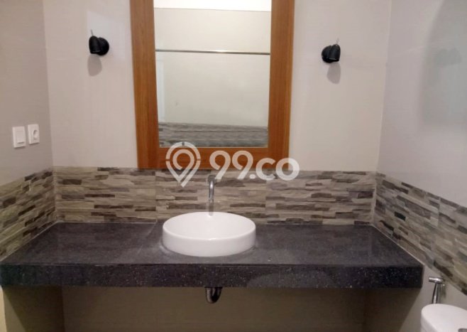UNIT TERBATAS! Rumah di Sukolilo, 6 KT, Luas 188m2m² LB 250m2m² UNIT TERBATAS! Rumah di Sukolilo, 6 KT, Luas 188m2m² LB 250m2m²