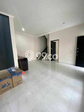 Jarang Ada! Rumah Kontrakan 3 Kamar Bagus Siap Huni Pejaten Jarang Ada! Rumah Kontrakan 3 Kamar Bagus Siap Huni Pejaten