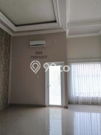 Rumah Modern Minimalis 3 KT Siap Huni di Cipondoh Rumah Modern Minimalis 3 KT Siap Huni di Cipondoh