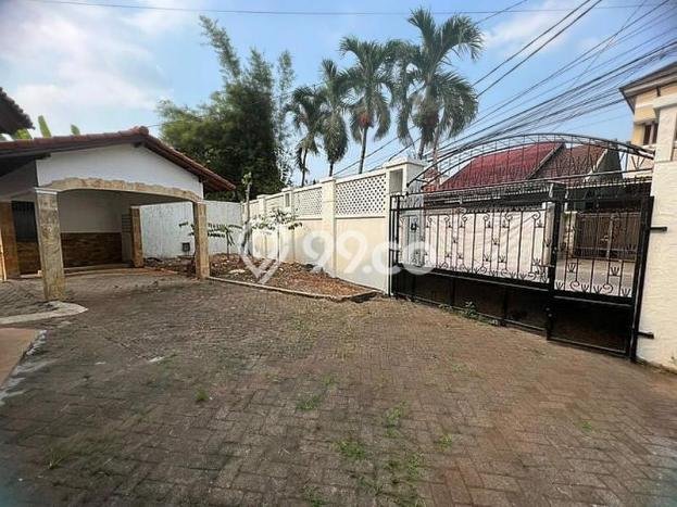 HOT DEAL! Rumah area Jagakarsa, 5 KT, Area Asri, Luas 780m² Bangunan 300m² HOT DEAL! Rumah area Jagakarsa, 5 KT, Area Asri, Luas 780m² Bangunan 300m²