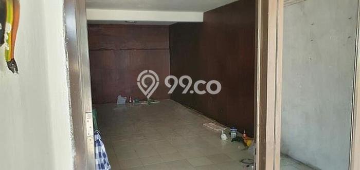 Rumah Strategis di Pasar Minggu, 5 KT, Area Tenang, Luas 158m² LB 150m² Rumah Strategis di Pasar Minggu, 5 KT, Area Tenang, Luas 158m² LB 150m²