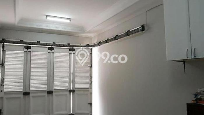 Rumah Elit Modern Tanpa Renovasi di Green garden Jakarta Barat Rumah Elit Modern Tanpa Renovasi di Green garden Jakarta Barat