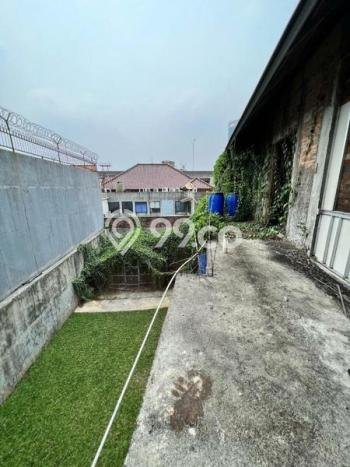Siap Huni Rumah Mewah 5 Kamar di Kebayoran Baru Dekat ke Mana Saja Siap Huni Rumah Mewah 5 Kamar di Kebayoran Baru Dekat ke Mana Saja