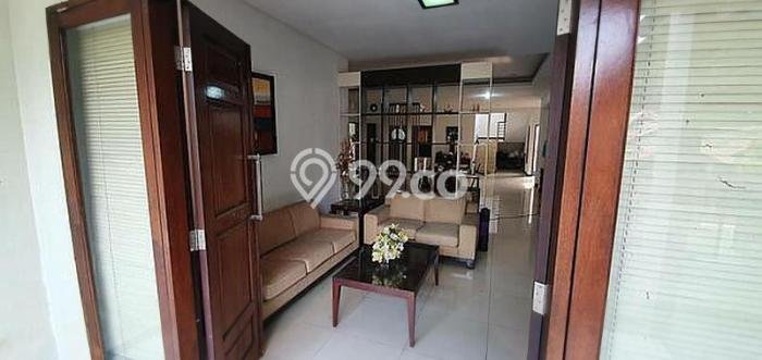 Dijual Rumah Premium dengan Fasilitas Sekitar Komplit di Cinere, Depok Dijual Rumah Premium dengan Fasilitas Sekitar Komplit di Cinere, Depok