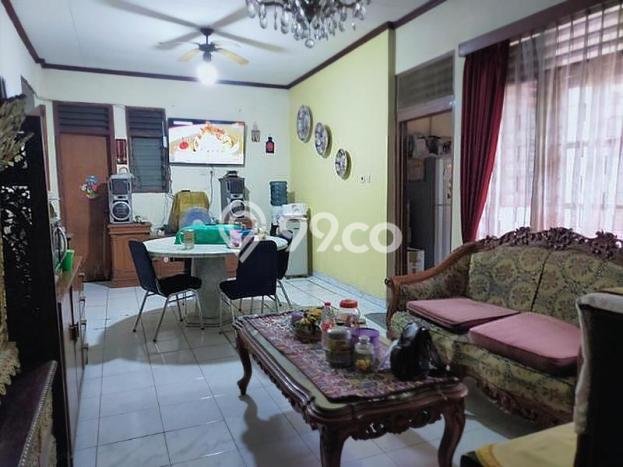 Hunian Elit LB 400m2 Siap Huni Desain Elegan di Cawang, Jakarta Timur Hunian Elit LB 400m2 Siap Huni Desain Elegan di Cawang, Jakarta Timur