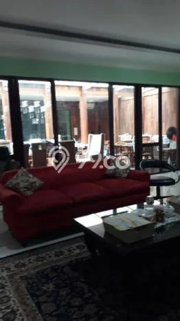 Rumah Mewah LB 350m2 Siap Pakai Desain Elegan di Bintaro, Tangerang Selatan Rumah Mewah LB 350m2 Siap Pakai Desain Elegan di Bintaro, Tangerang Selatan