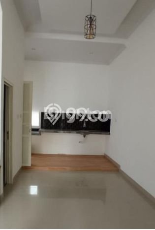 Rumah 3 KT 3 KM di Lokasi Strategis Rungkut, Surabaya Rumah 3 KT 3 KM di Lokasi Strategis Rungkut, Surabaya
