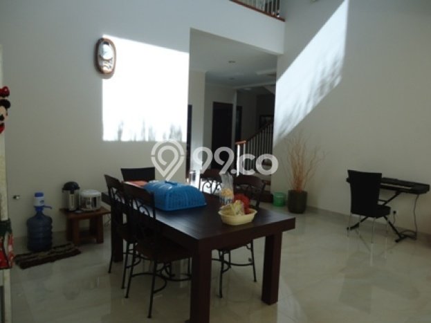Jual Rumah Mewah Megah Dengan View Eksklusif di Setra Murni, Bandung Jual Rumah Mewah Megah Dengan View Eksklusif di Setra Murni, Bandung