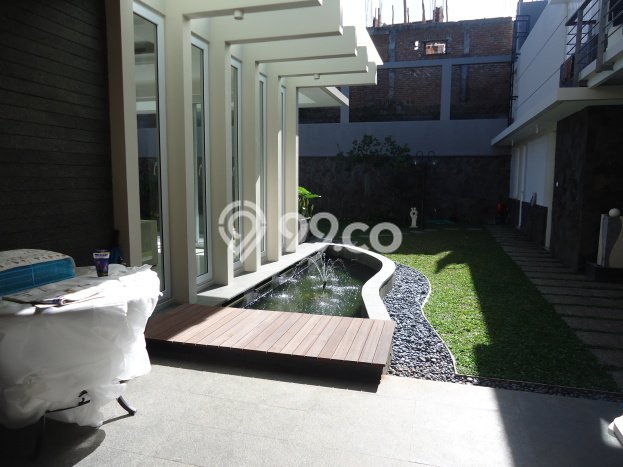 Jual Rumah Mewah Megah Dengan View Eksklusif di Setra Murni, Bandung Jual Rumah Mewah Megah Dengan View Eksklusif di Setra Murni, Bandung
