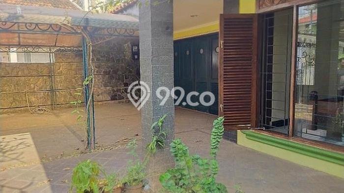 Jual Rumah Luas Megah Dengan View Cantik di Jatiwaringin, Bekasi Jual Rumah Luas Megah Dengan View Cantik di Jatiwaringin, Bekasi