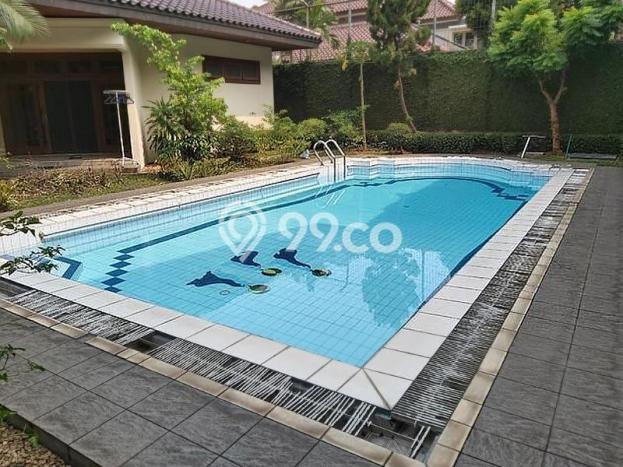 Rumah Elit Modern Tanpa Renovasi di Kuningan Jakarta Selatan Rumah Elit Modern Tanpa Renovasi di Kuningan Jakarta Selatan