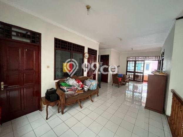 Hunian Mewah LB 285m2 Siap Huni Desain Elegan di Tomang, Jakarta Barat Hunian Mewah LB 285m2 Siap Huni Desain Elegan di Tomang, Jakarta Barat