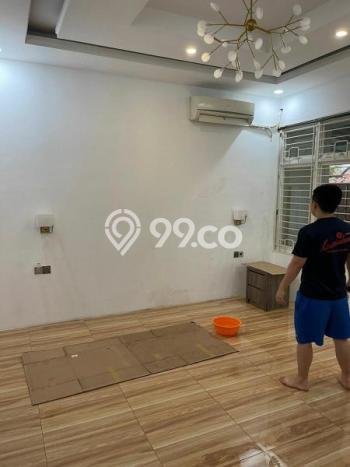Jual Rumah Favorit Siap Huni LB 240m2 di Karawaci, Tangerang Jual Rumah Favorit Siap Huni LB 240m2 di Karawaci, Tangerang