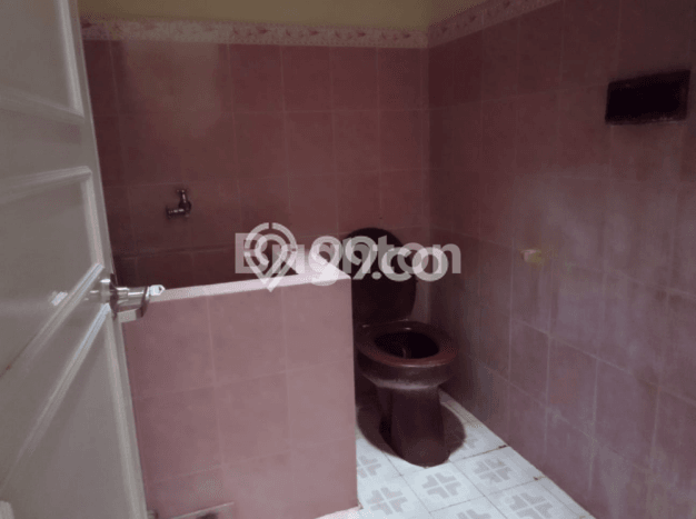 Jual Rumah Bagus Siap Huni LB 180m2 di Grogol, Solo Jual Rumah Bagus Siap Huni LB 180m2 di Grogol, Solo