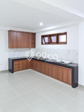 Ready to Use! Luxury House LT 316m2 Desain Modern di Cipadu Ready to Use! Luxury House LT 316m2 Desain Modern di Cipadu