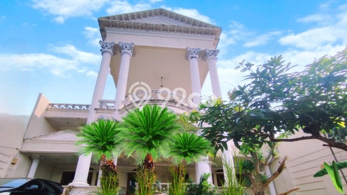 Rumah Eksklusif Dijual LT 653m2 di Cilandak, Jakarta Selatan Rumah Eksklusif Dijual LT 653m2 di Cilandak, Jakarta Selatan