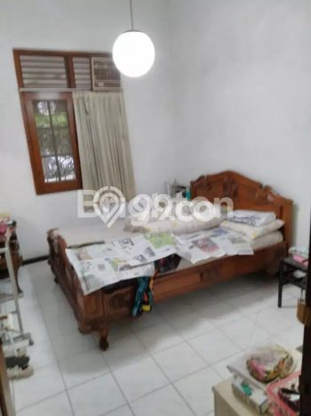 Jual Rumah Luas Megah Dengan View Eksklusif di Darmo permai, Surabaya Jual Rumah Luas Megah Dengan View Eksklusif di Darmo permai, Surabaya