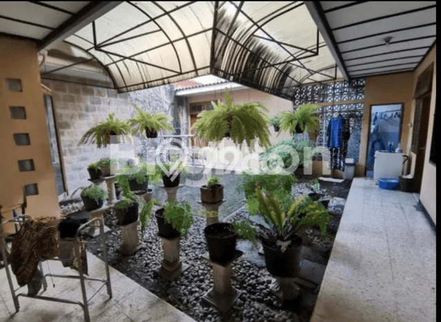 Dijual Rumah Premium dengan Fasilitas Sekitar Lengkap di Gayungan, Surabaya Dijual Rumah Premium dengan Fasilitas Sekitar Lengkap di Gayungan, Surabaya