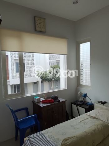 Rumah Modern Cantik 2 KT Siap Huni di Wiyung Rumah Modern Cantik 2 KT Siap Huni di Wiyung