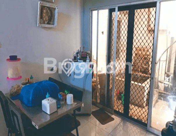 Rumah Luas Asri 3 KT Siap Huni di Citraland Surabaya Rumah Luas Asri 3 KT Siap Huni di Citraland Surabaya