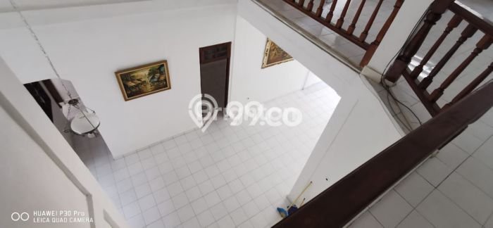 Rumah lokasi Denpasar Utara, Denpasar, LT 200m² LB 300m² Rumah lokasi Denpasar Utara, Denpasar, LT 200m² LB 300m²