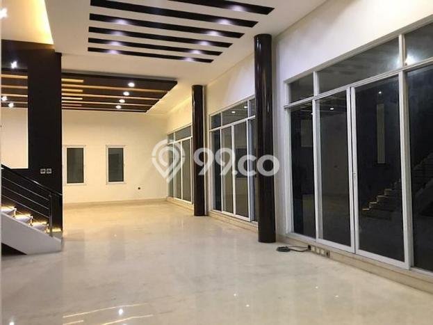Jual Rumah Luas Megah Dengan View Cantik di Pantai Indah Kapuk, Jakarta Utara Jual Rumah Luas Megah Dengan View Cantik di Pantai Indah Kapuk, Jakarta Utara