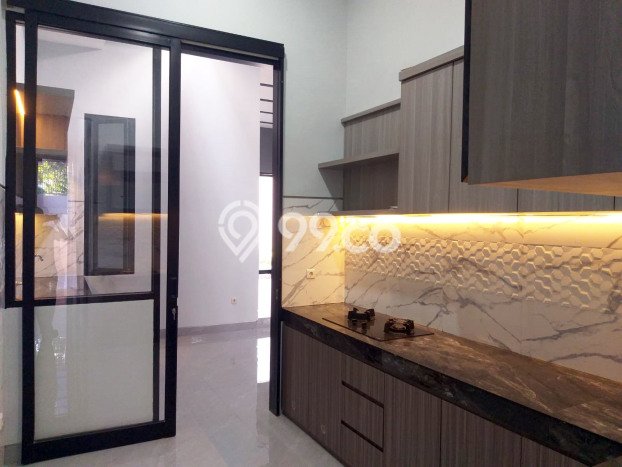 Rumah Bisa KPR LT 235m2m² di Sukolilo, Bebas Banjir, Surabaya Rumah Bisa KPR LT 235m2m² di Sukolilo, Bebas Banjir, Surabaya