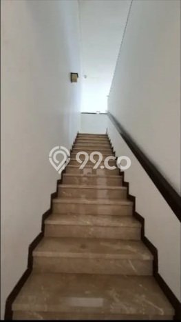 Rumah Luxury Modern Tanpa Renovasi di BSD Tangerang Rumah Luxury Modern Tanpa Renovasi di BSD Tangerang