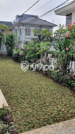 Rumah Elit Modern Tanpa Renovasi di Cipete Jakarta Selatan Rumah Elit Modern Tanpa Renovasi di Cipete Jakarta Selatan
