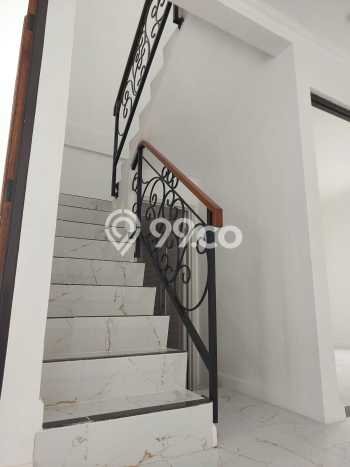 Rumah Minimalis 4 KT di Sentul City Bogor Unfurnished Rumah Minimalis 4 KT di Sentul City Bogor Unfurnished