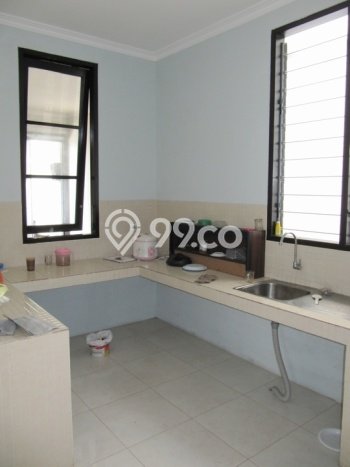 Rumah Bagus di Kebayoran Baru, Jakarta Selatan, Luas Tanah 290m², Luas Bangunan 350m² Rumah Bagus di Kebayoran Baru, Jakarta Selatan, Luas Tanah 290m², Luas Bangunan 350m²
