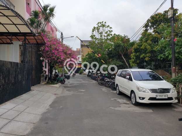 For Sale Rumah Mewah Exclusive di Kelapa Gading, Jakarta Utara For Sale Rumah Mewah Exclusive di Kelapa Gading, Jakarta Utara