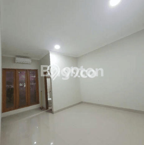 Dijual Rumah Premium dengan Fasilitas Sekitar Lengkap di Manahan, Solo Dijual Rumah Premium dengan Fasilitas Sekitar Lengkap di Manahan, Solo
