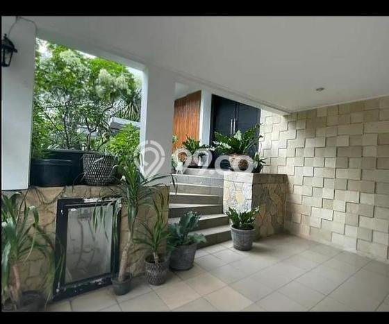 Rumah Mewah LB 300m2 Siap Huni Desain Elegan di Bintaro, Jakarta Selatan Rumah Mewah LB 300m2 Siap Huni Desain Elegan di Bintaro, Jakarta Selatan
