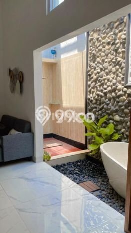 Hunian Eksklusif Siap Huni LT 373m2 di Mijen, Semarang Hunian Eksklusif Siap Huni LT 373m2 di Mijen, Semarang