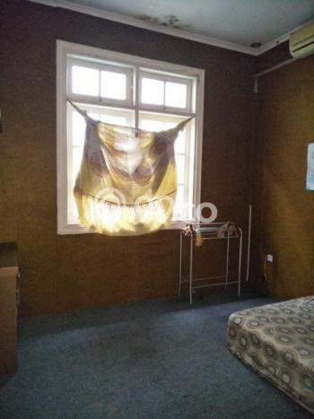 Rumah Bagus di Cibubur, Bekasi, Luas Tanah 153m², Luas Bangunan 180m² Rumah Bagus di Cibubur, Bekasi, Luas Tanah 153m², Luas Bangunan 180m²